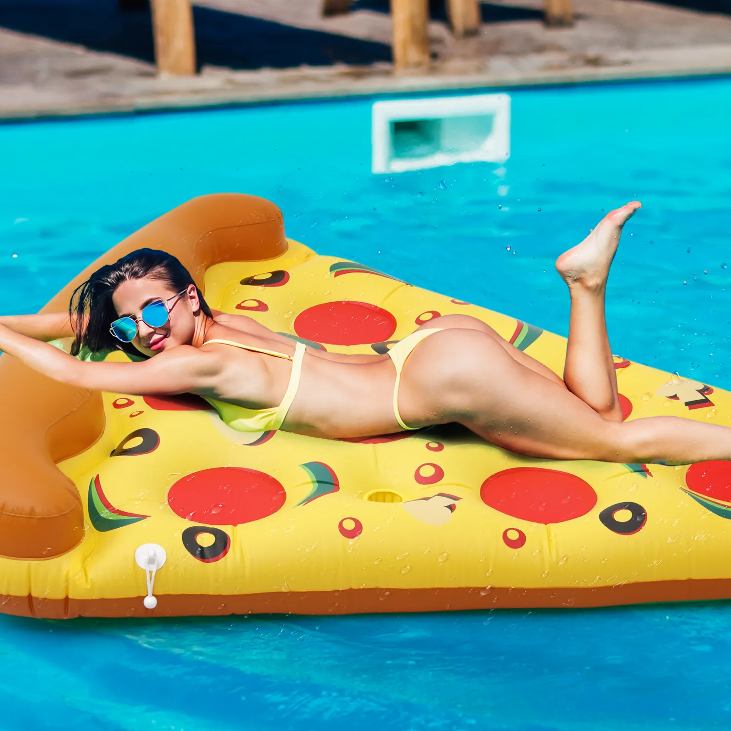 inflatable product-pizza