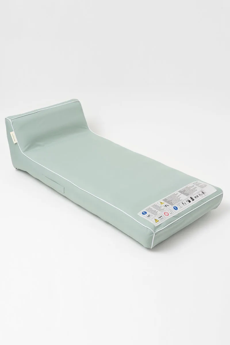 Luxe Lie-On Lounger, The Vacay