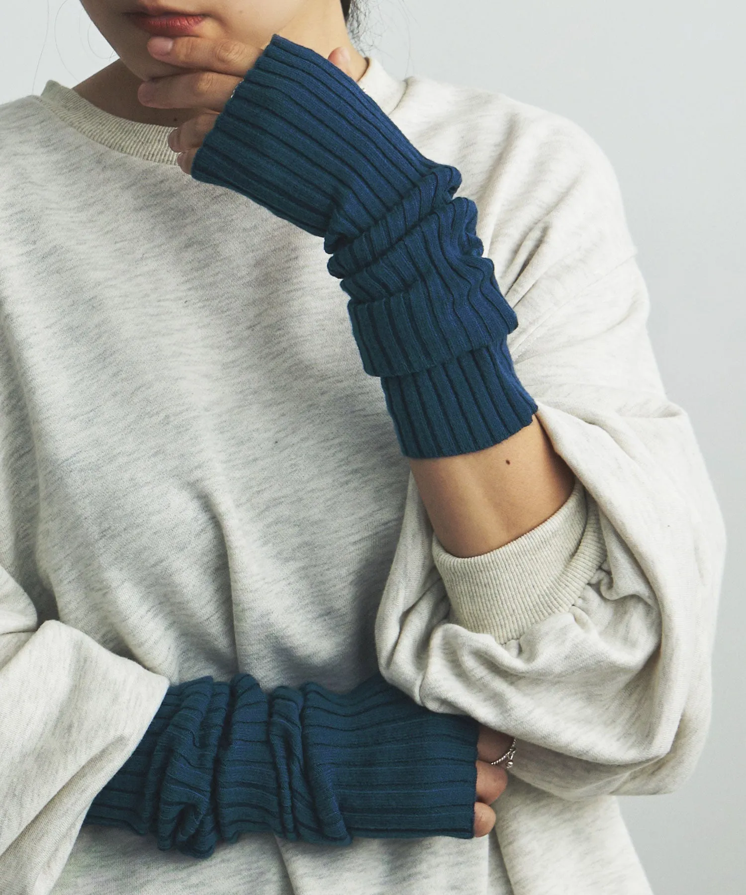 Rib arm warmer