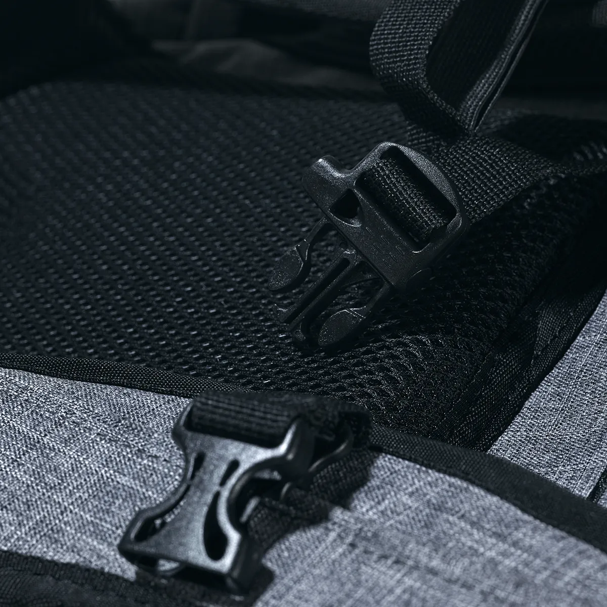 Ultra Tri Bag - Canvas Gray